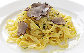 Tagliatelle al Tartufo Nero