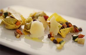 Tortelloni e caponata