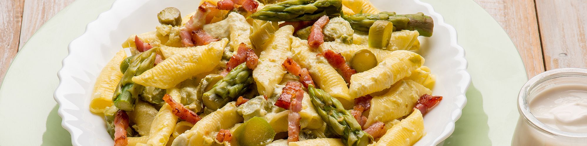 ricetta Garganelli con asparagi, panna e speck con pasta fresca
